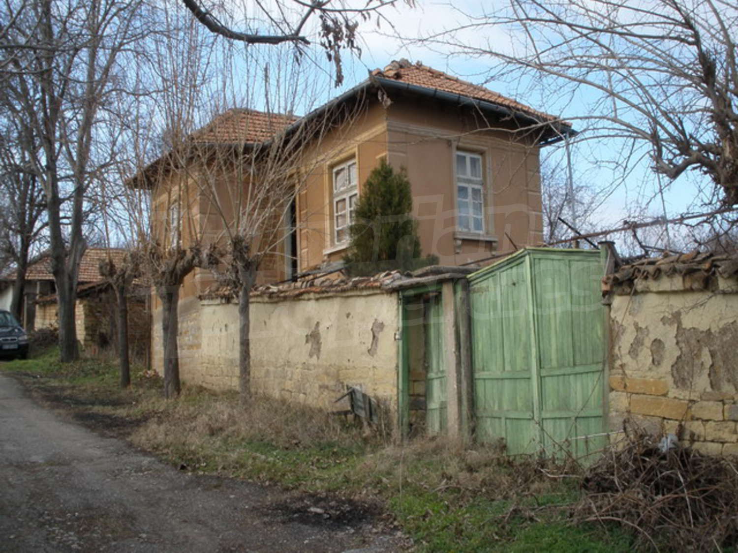 Фото двухэтажного старого дома Фото двухэтажного старого дома
