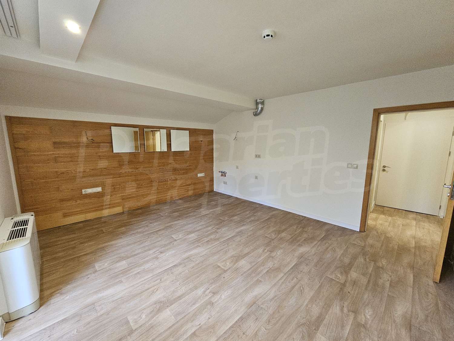 Gallery Picture