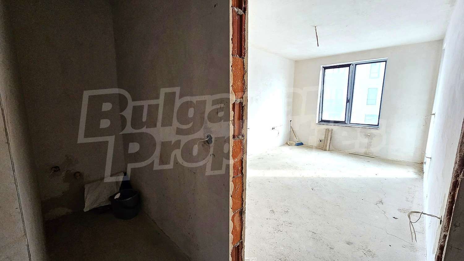 Gallery Picture