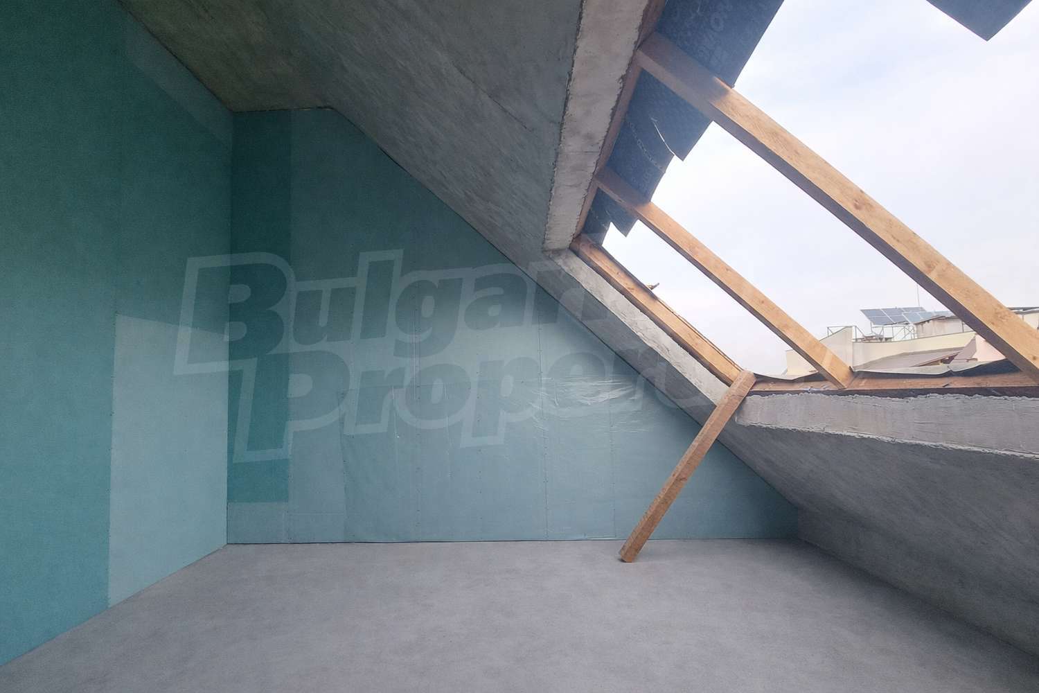 Gallery Picture