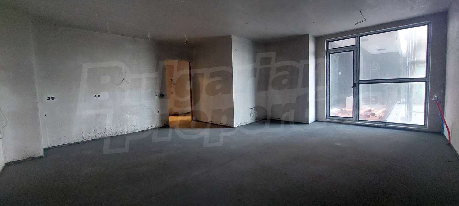 Gallery Picture
