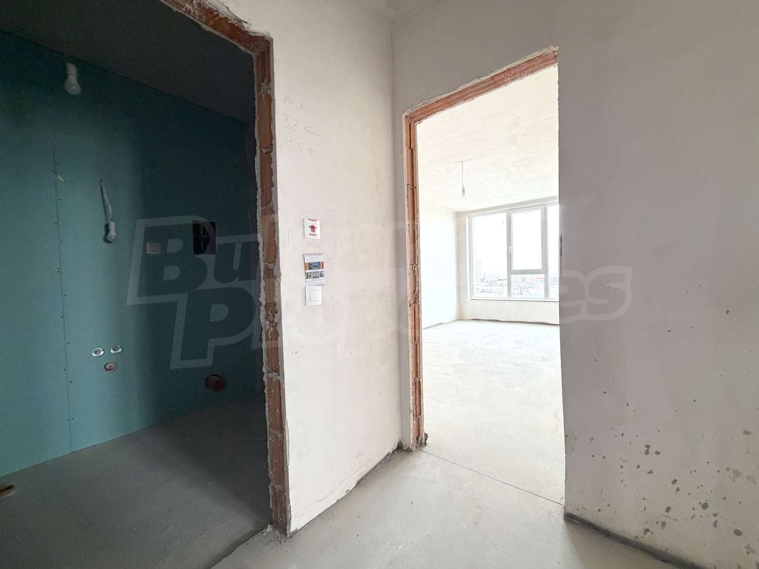 Gallery Picture