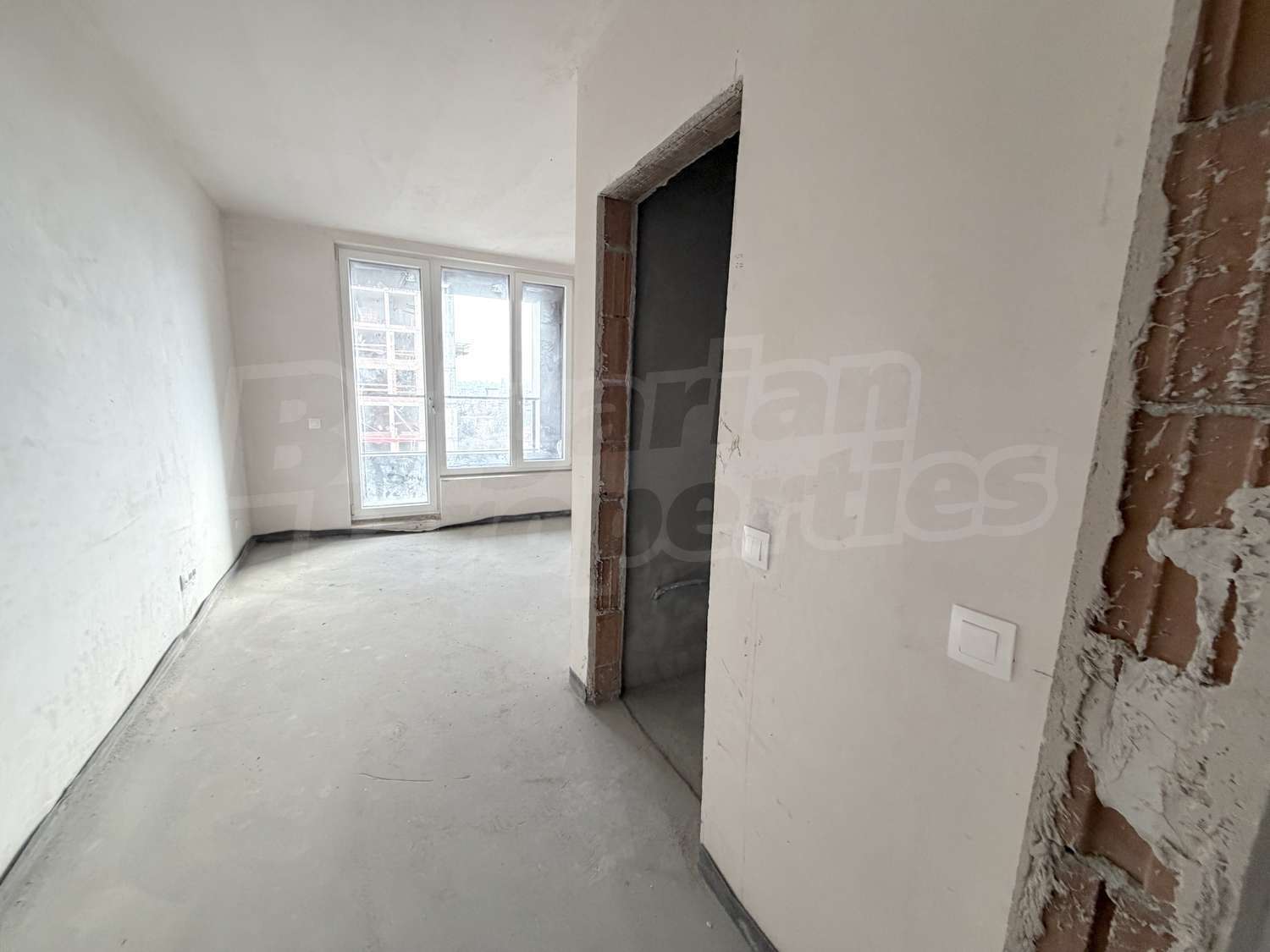 Gallery Picture