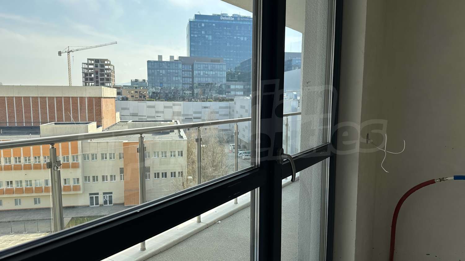 Gallery Picture