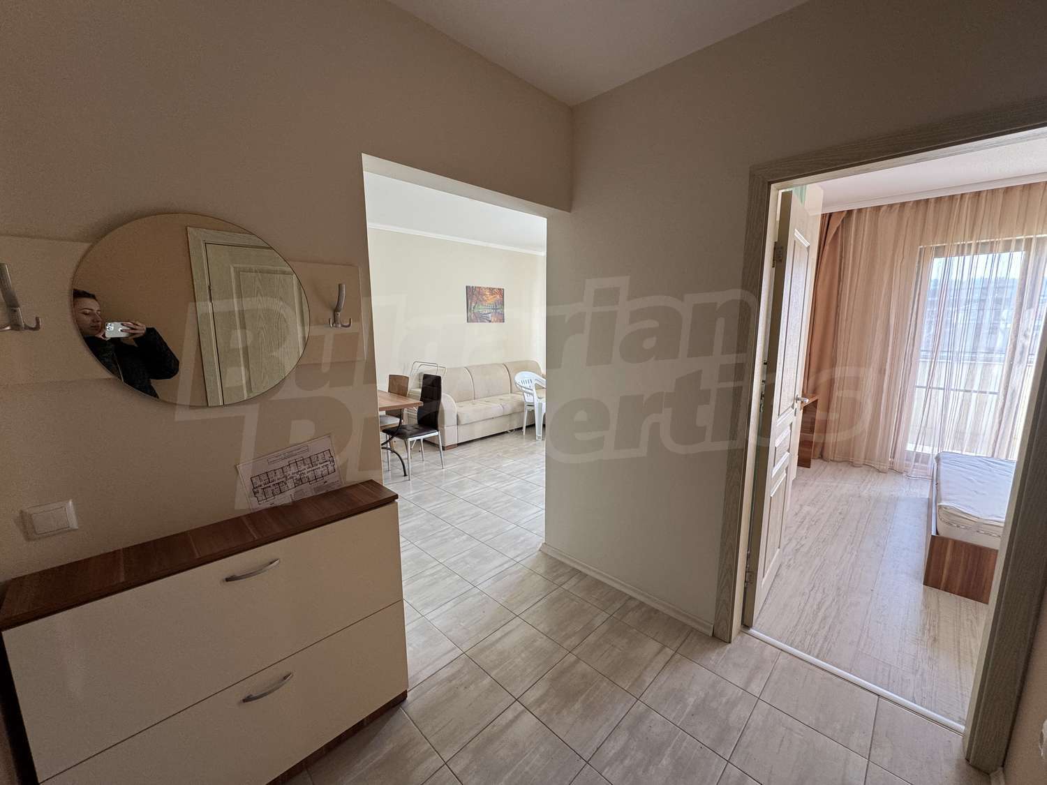Gallery Picture
