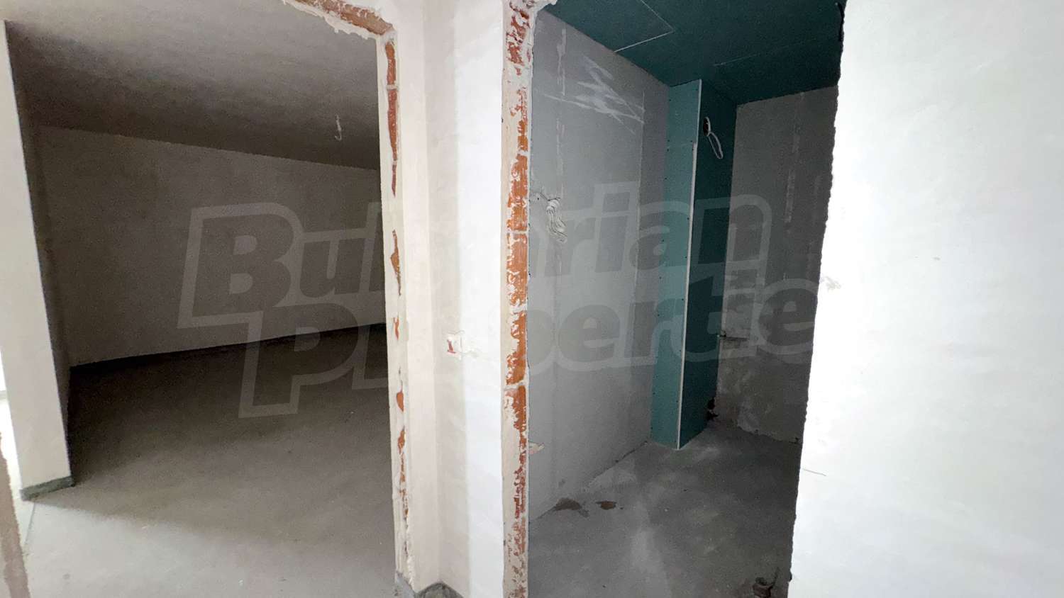 Gallery Picture