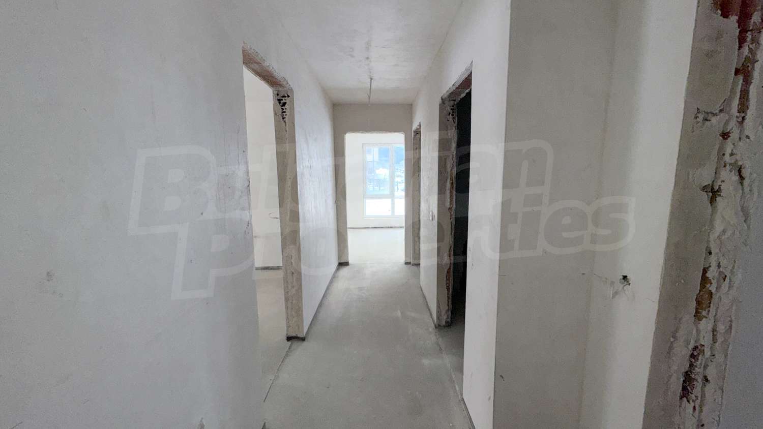 Gallery Picture