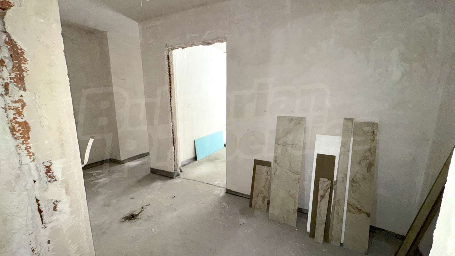 Gallery Picture