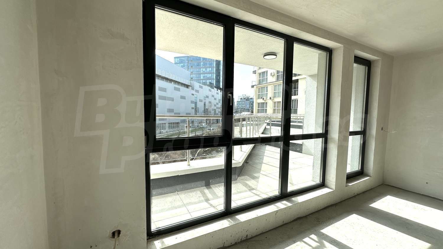 Gallery Picture