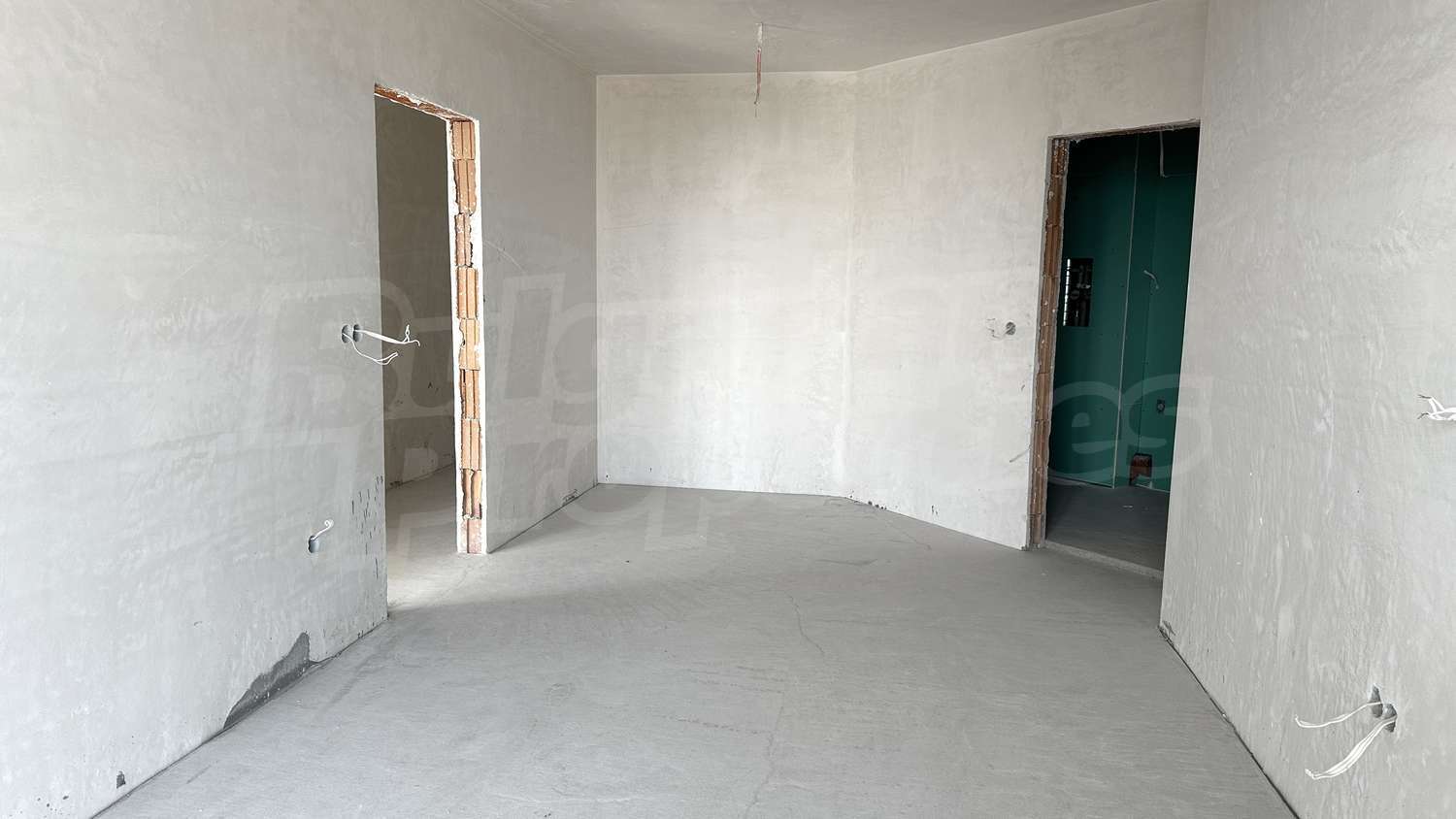 Gallery Picture