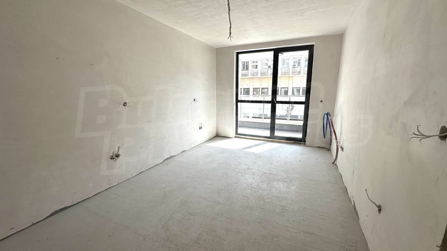 Gallery Picture