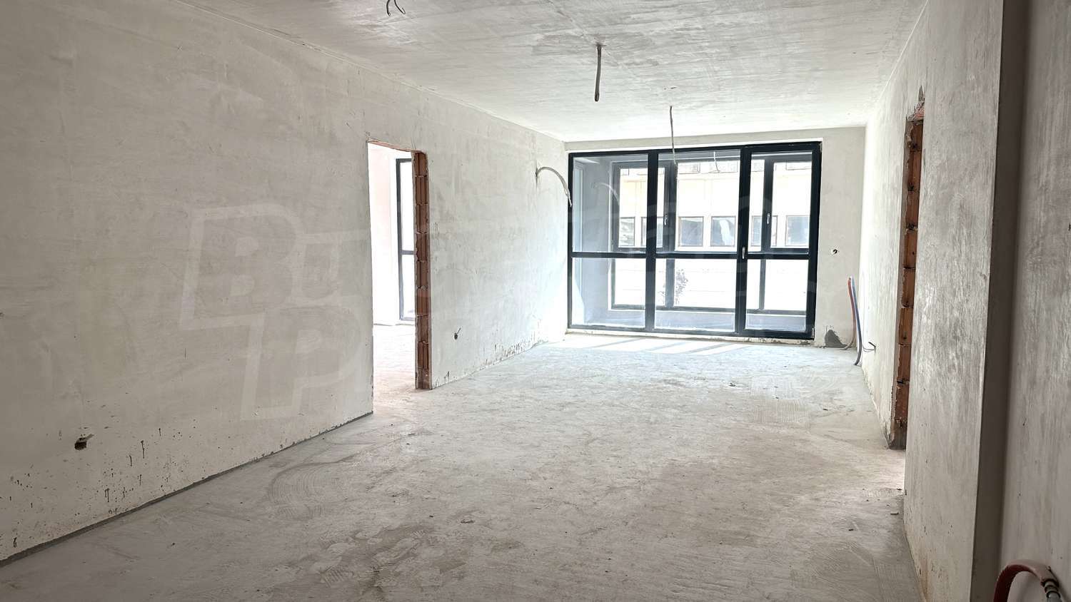 Gallery Picture