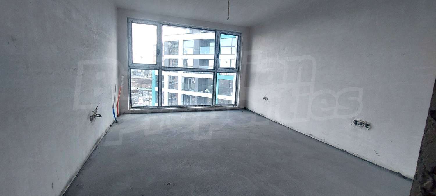 Gallery Picture
