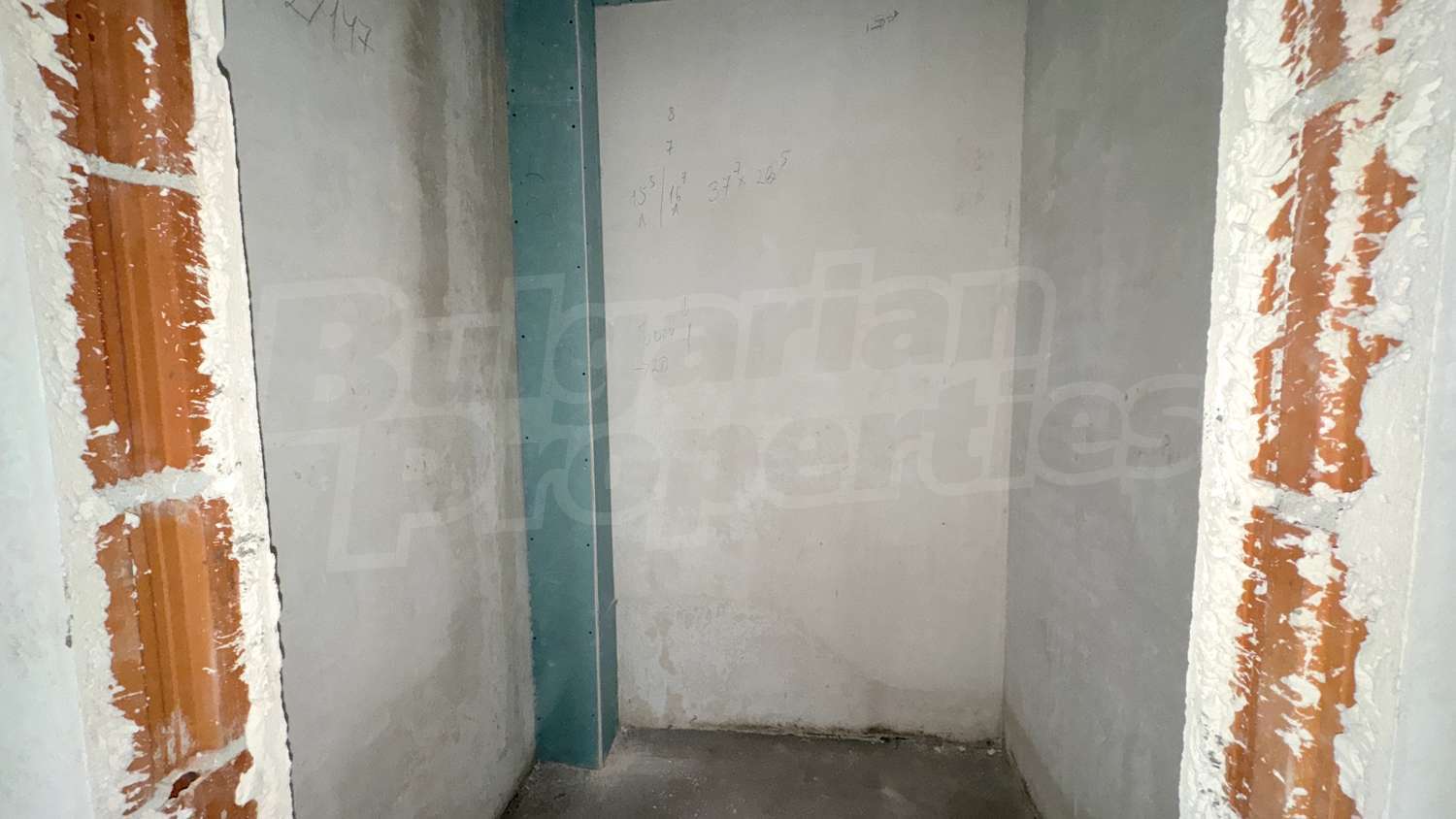 Gallery Picture