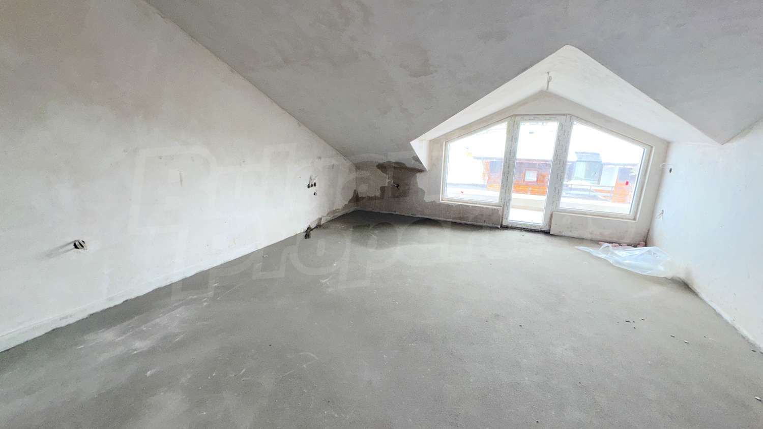Gallery Picture