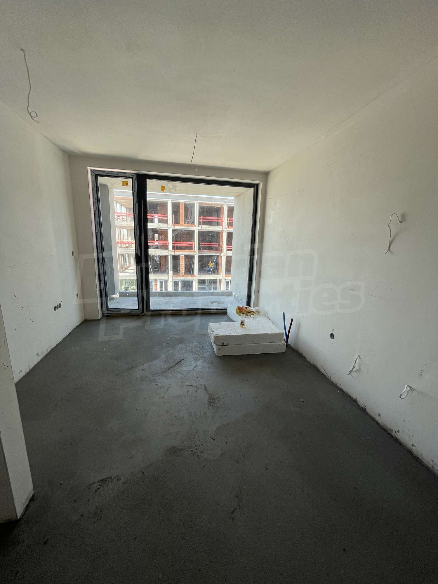 Gallery Picture