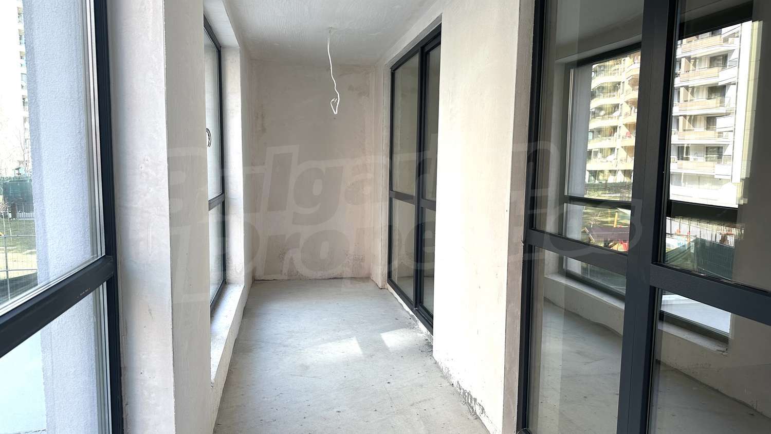 Gallery Picture