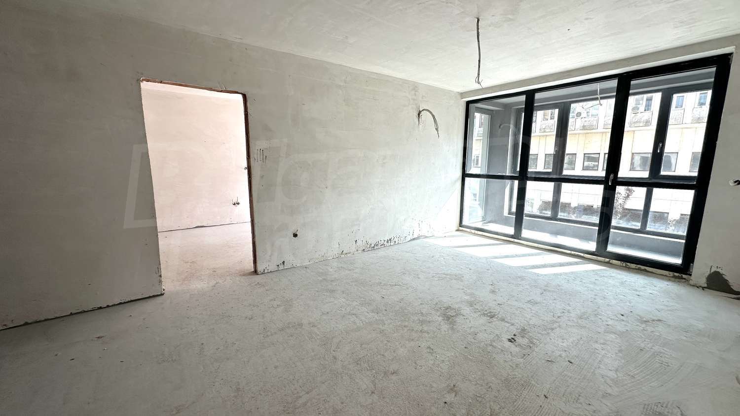 Gallery Picture