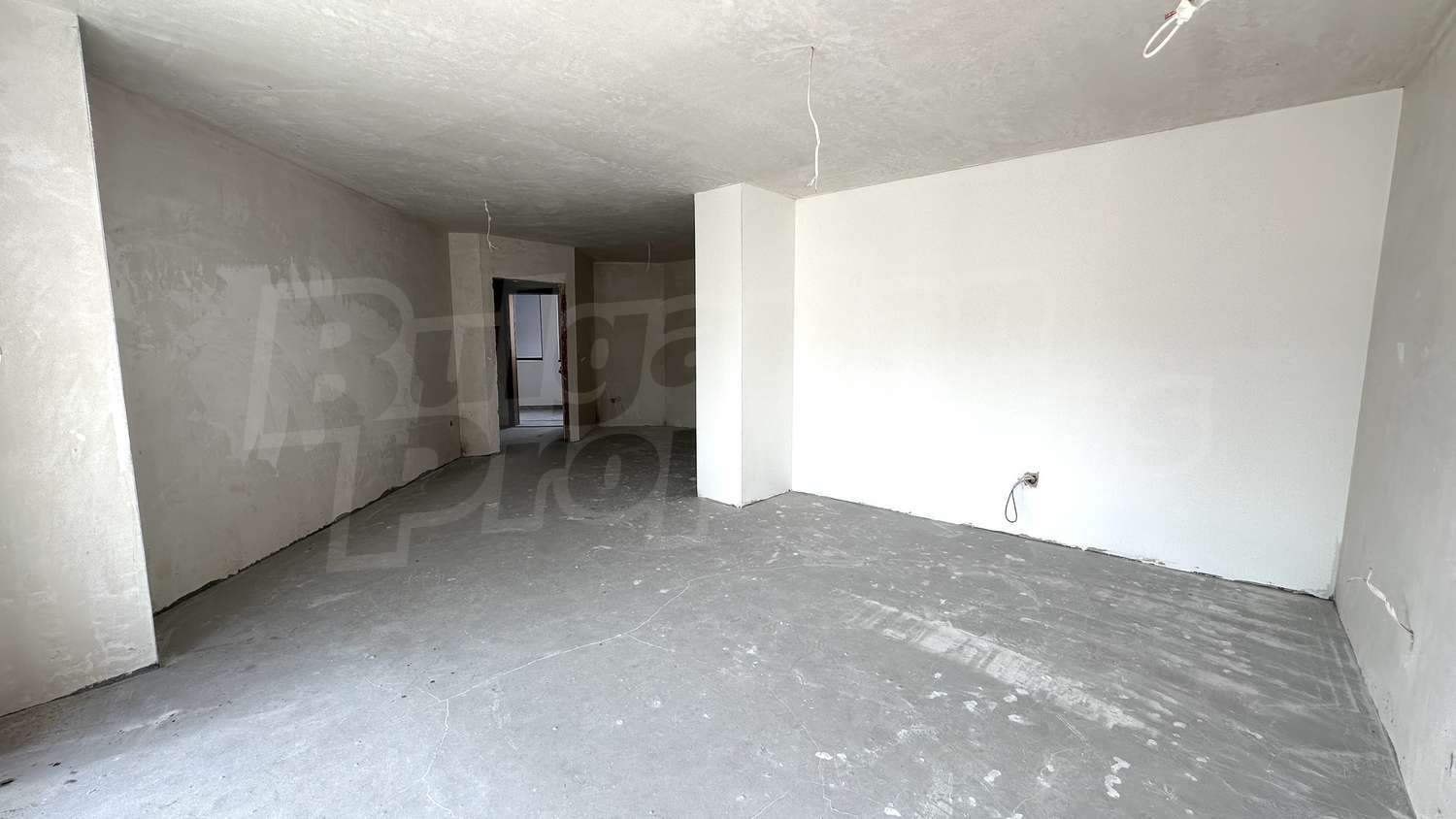 Gallery Picture