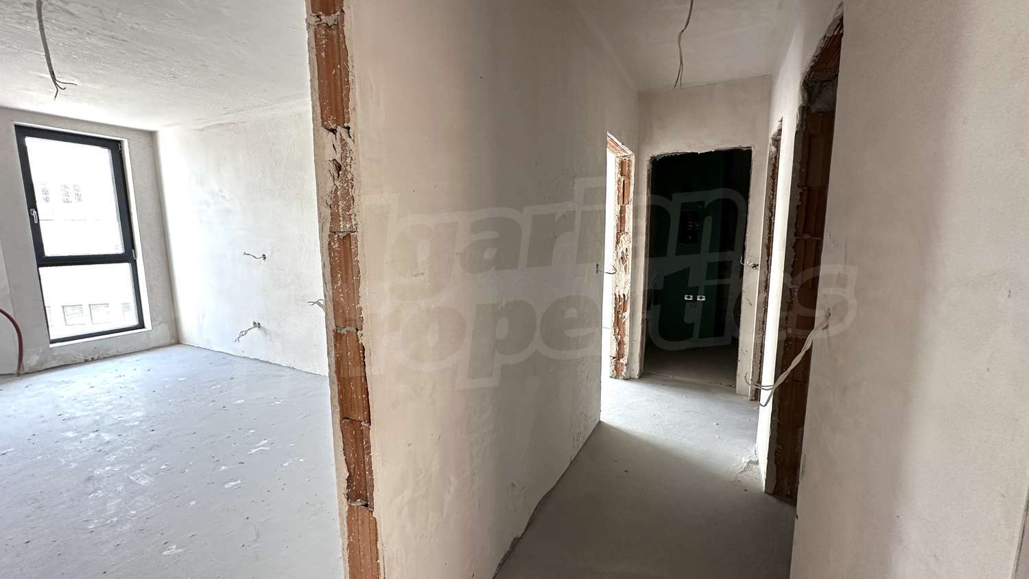 Gallery Picture