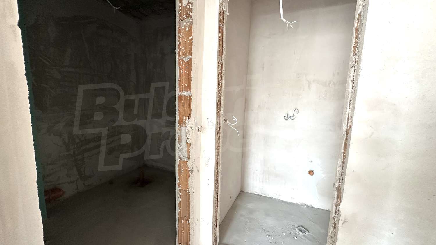 Gallery Picture