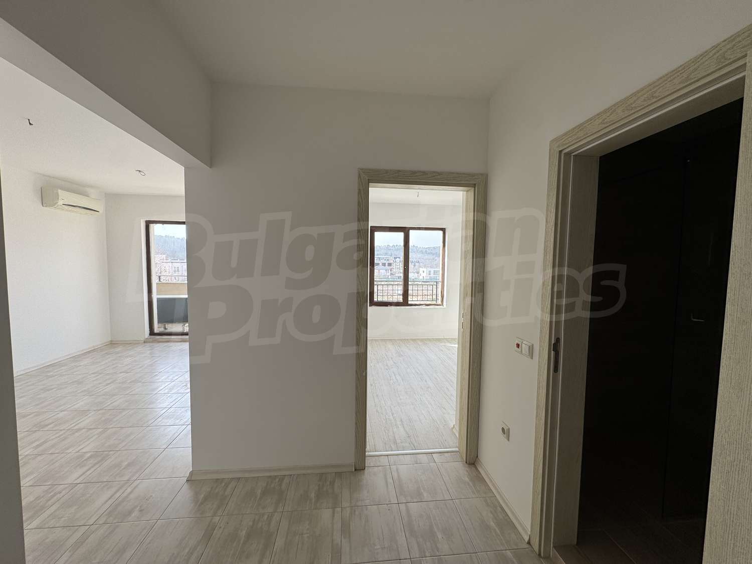 Gallery Picture