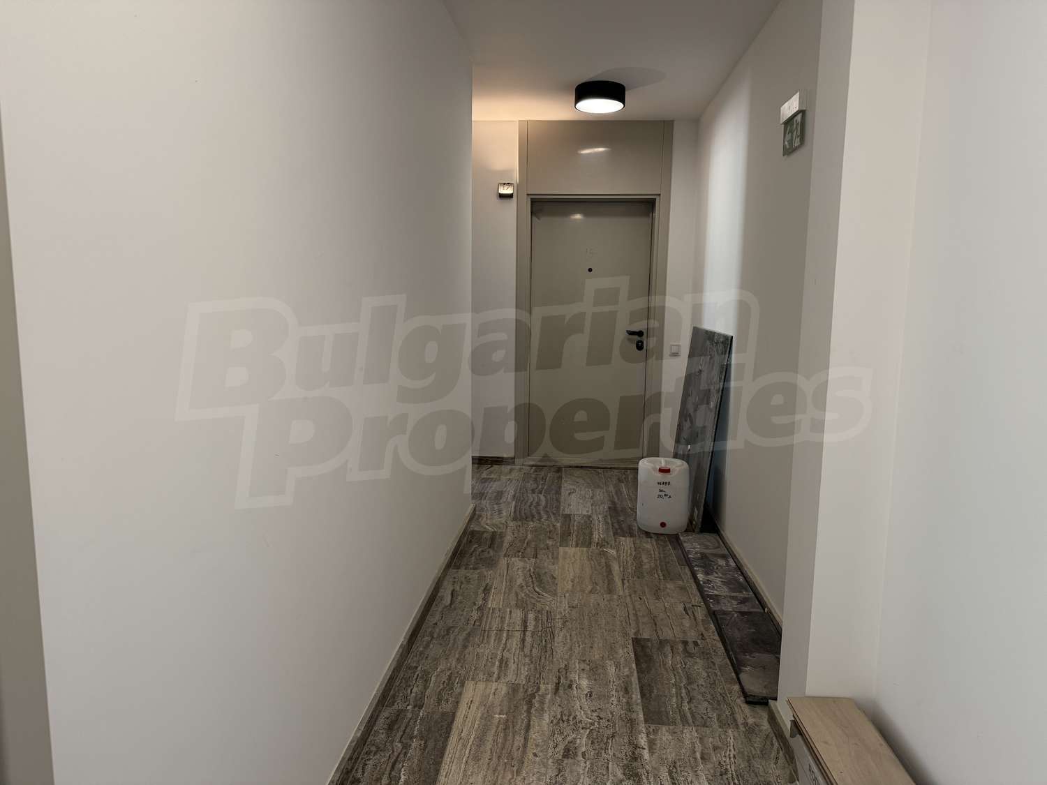 Gallery Picture