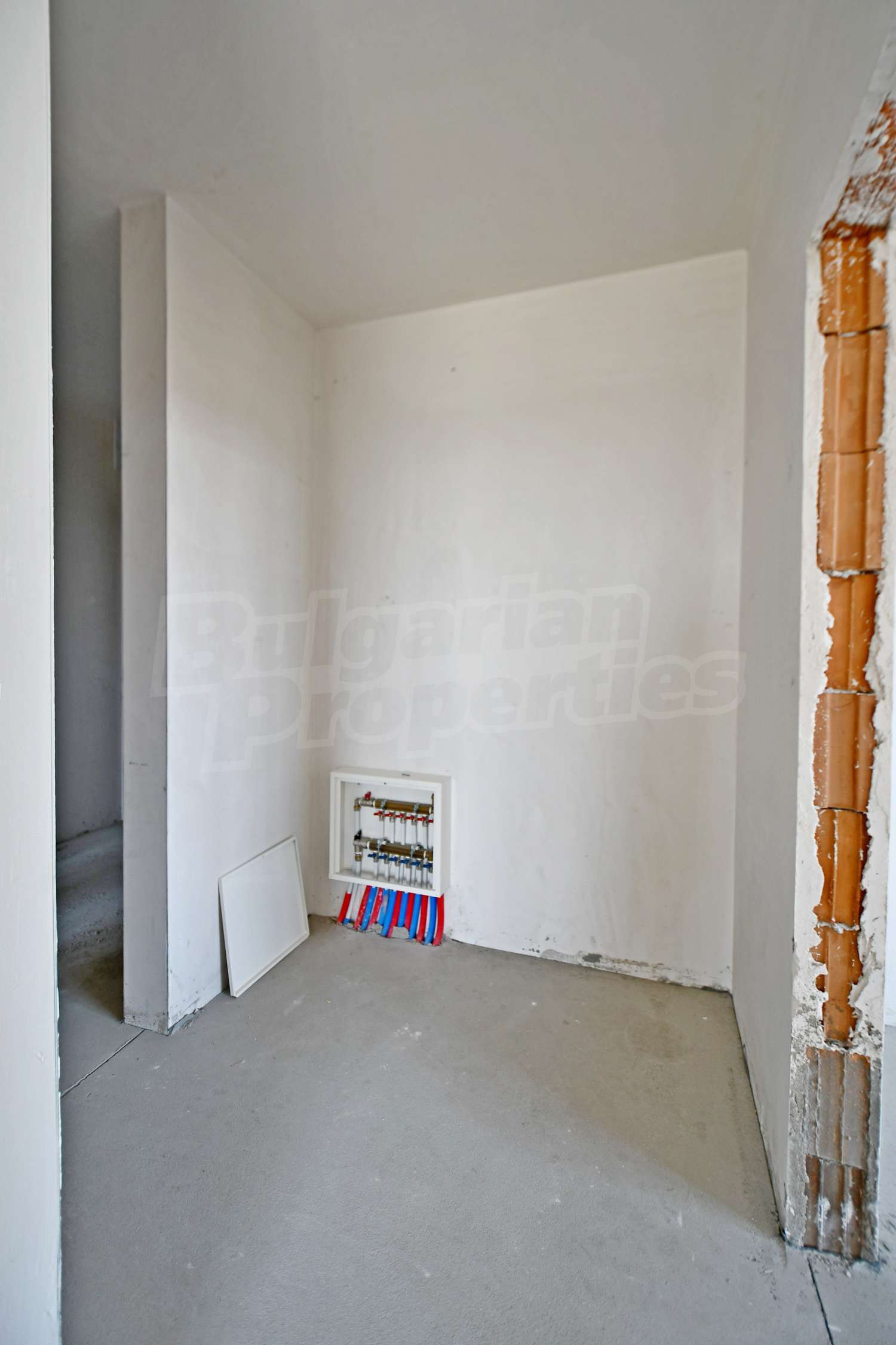 Gallery Picture