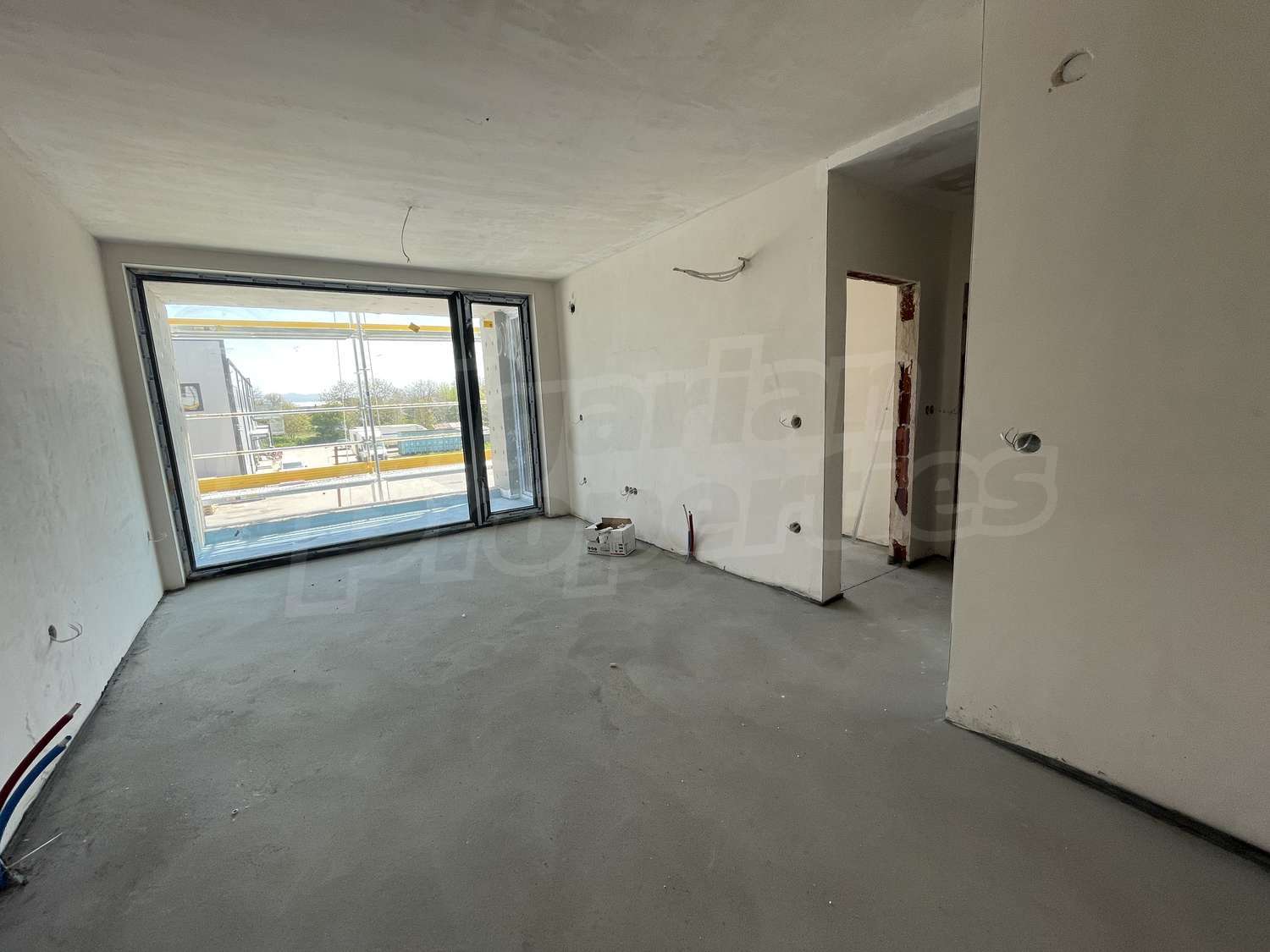 Gallery Picture