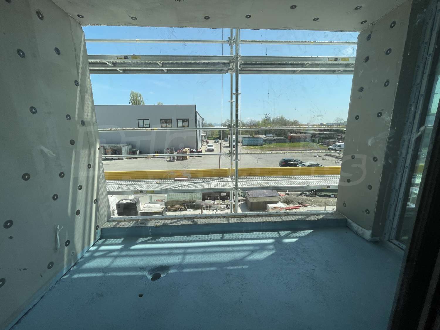 Gallery Picture
