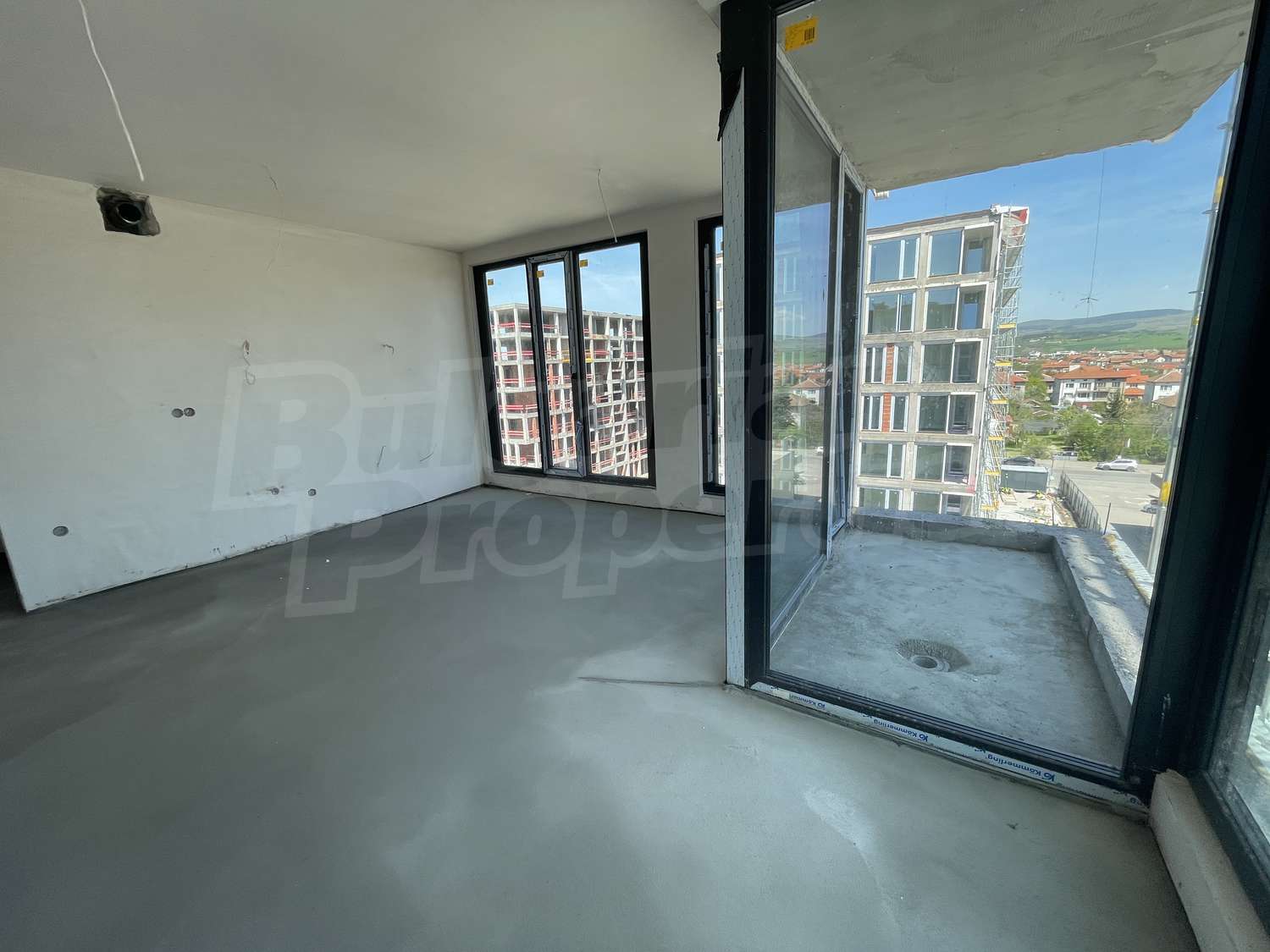 Gallery Picture
