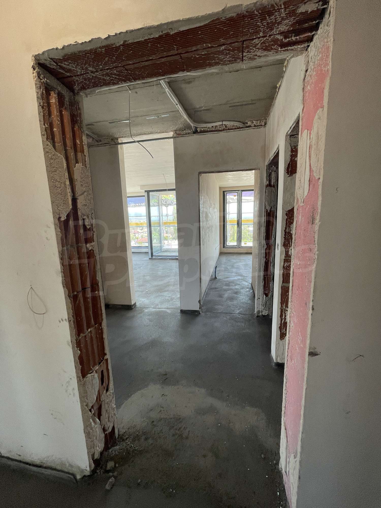 Gallery Picture