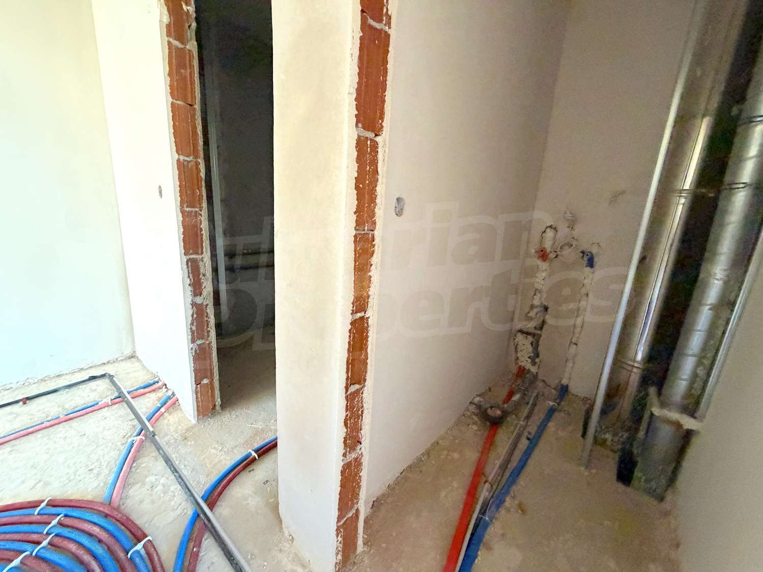 Gallery Picture