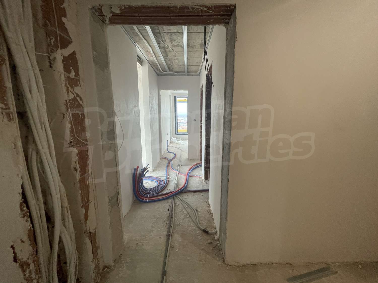 Gallery Picture