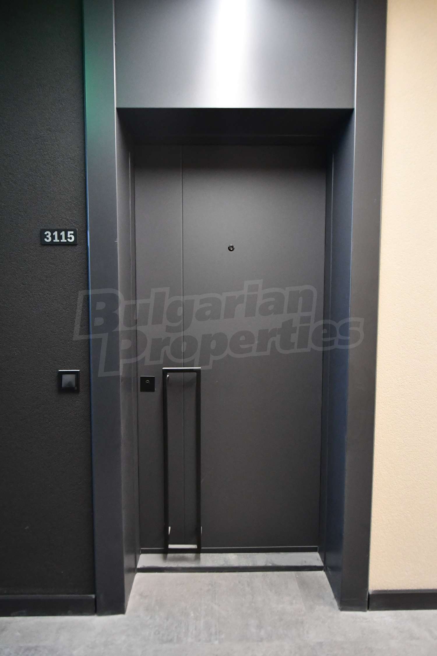 Gallery Picture