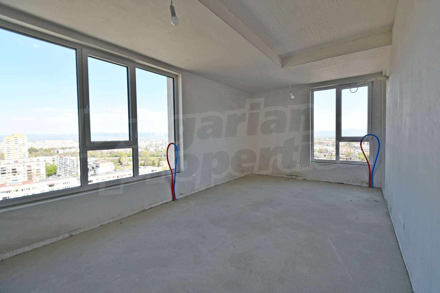 Gallery Picture