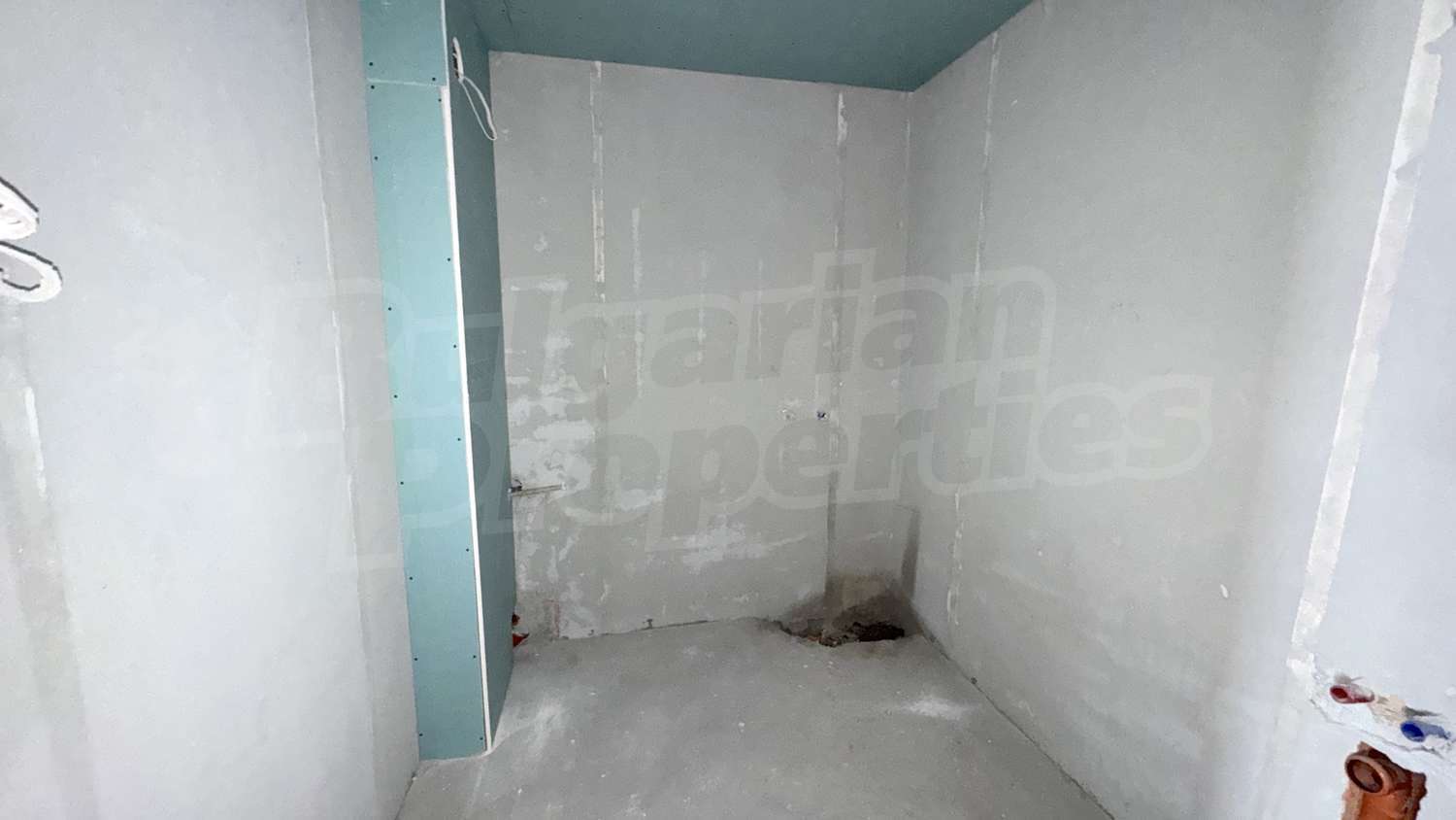 Gallery Picture