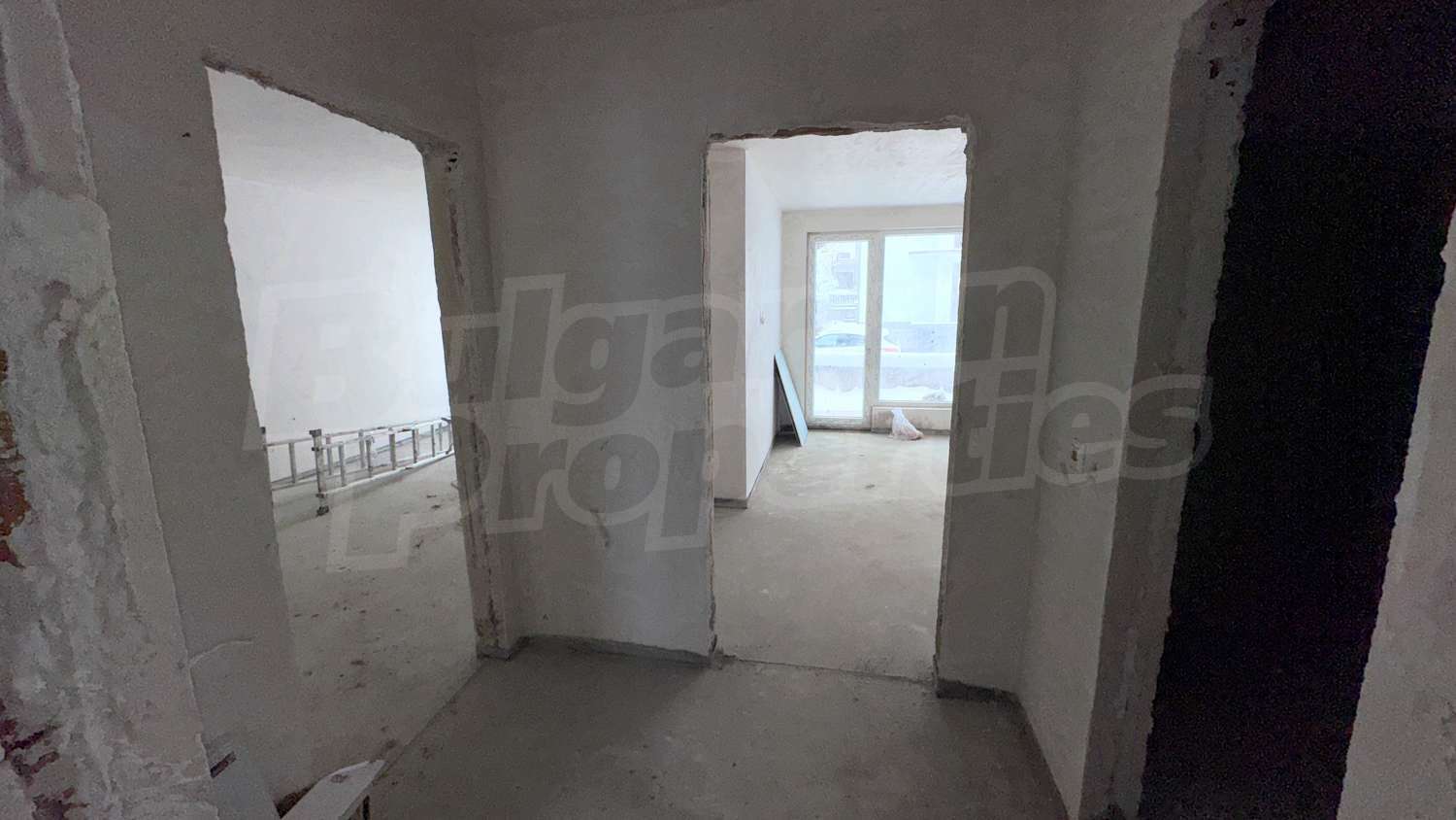 Gallery Picture
