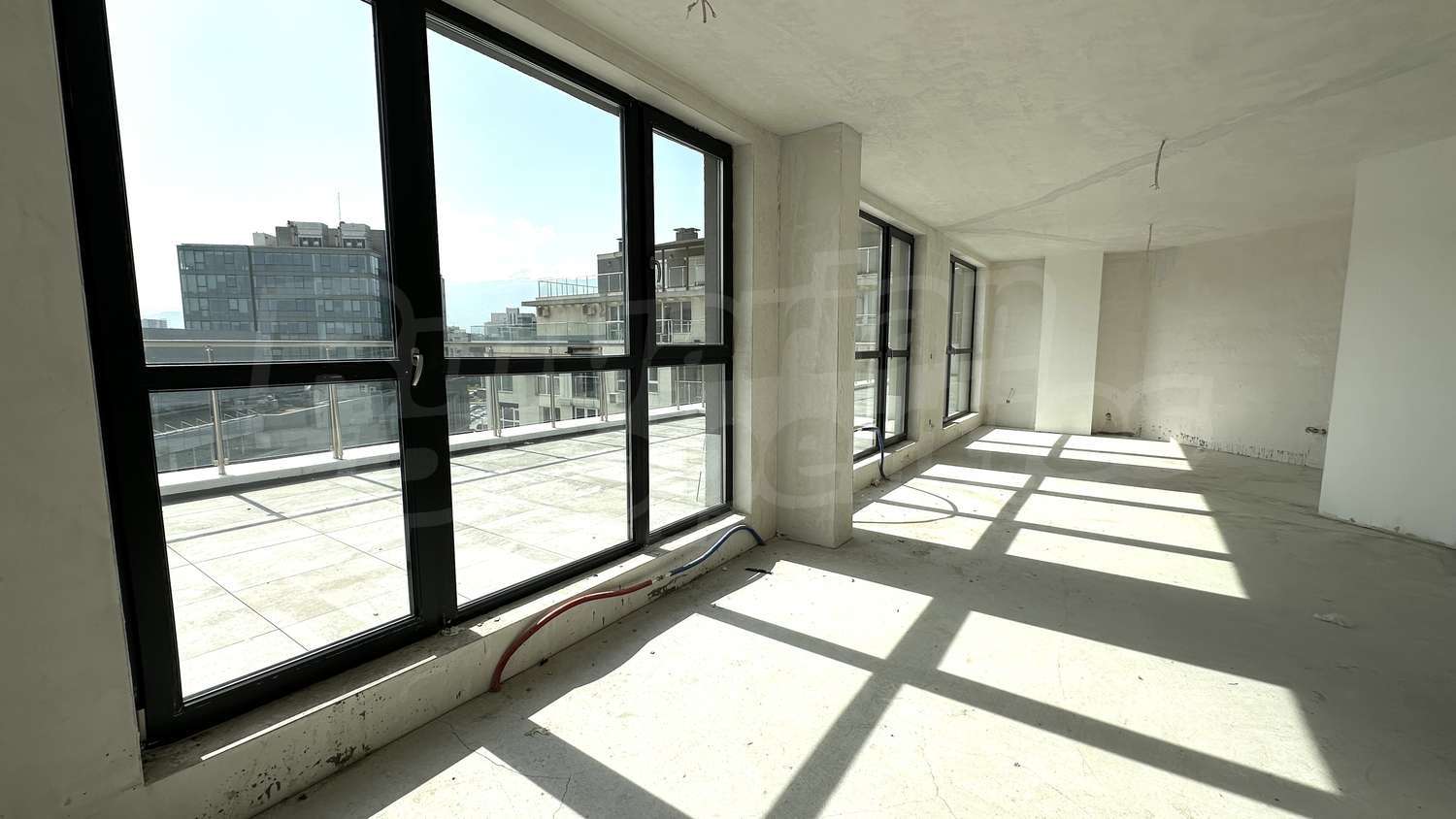 Gallery Picture
