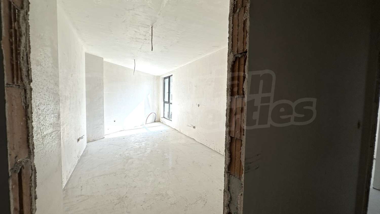 Gallery Picture