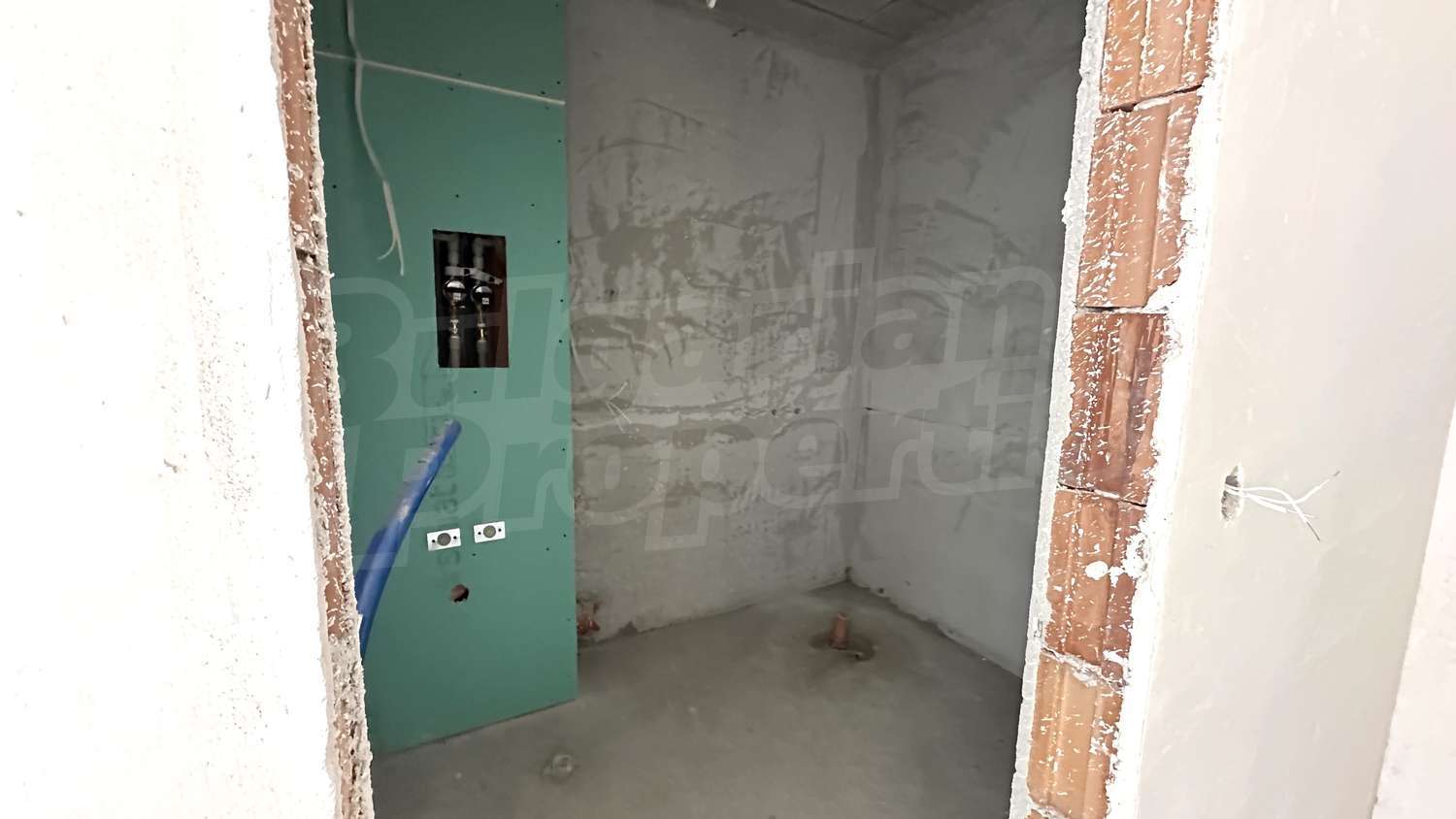 Gallery Picture