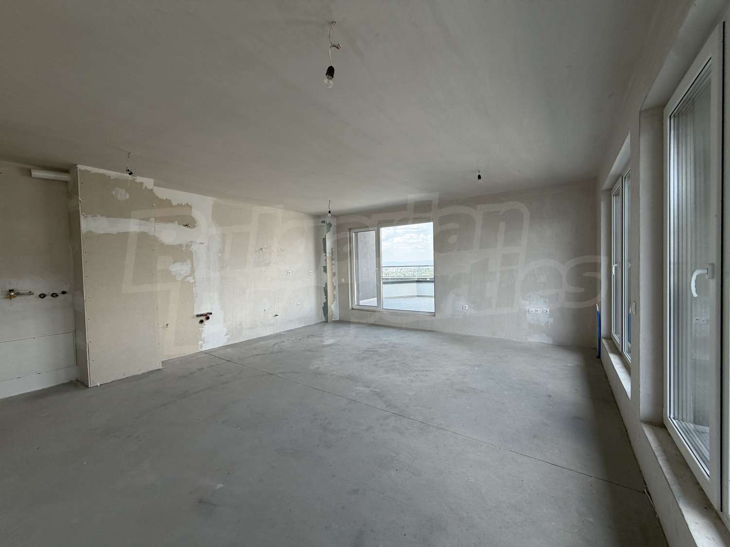 Gallery Picture