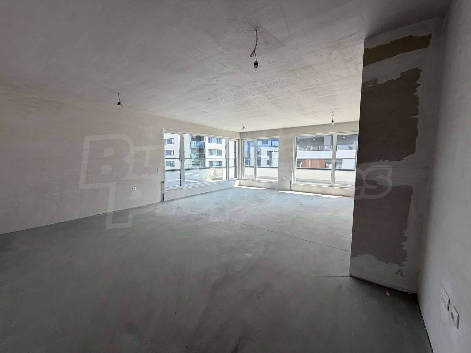 Gallery Picture