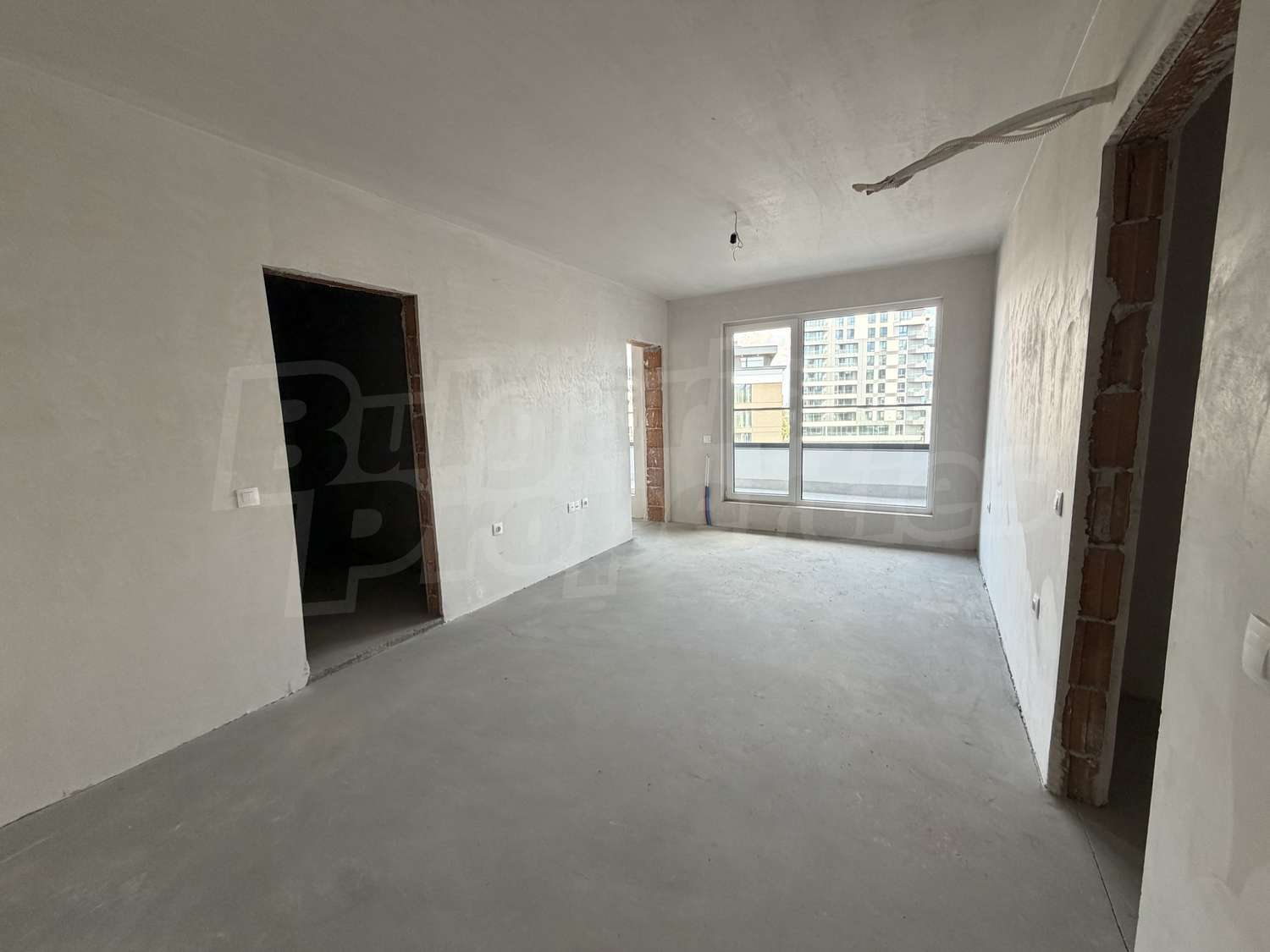 Gallery Picture