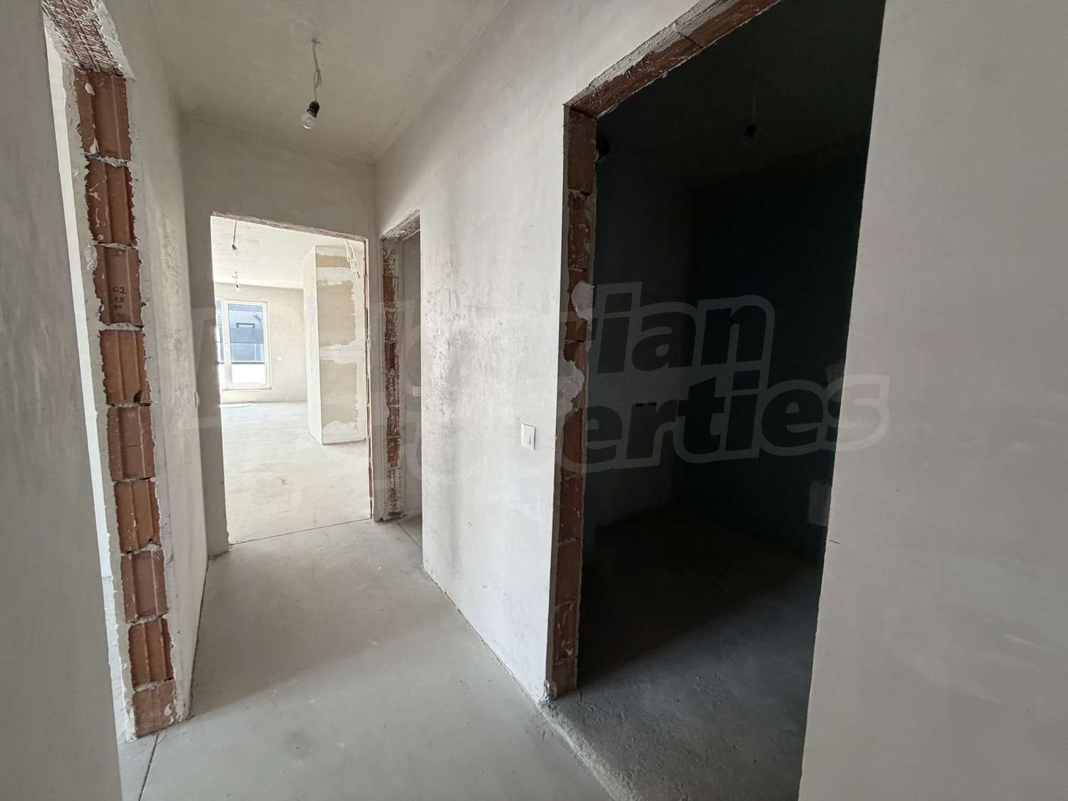 Gallery Picture