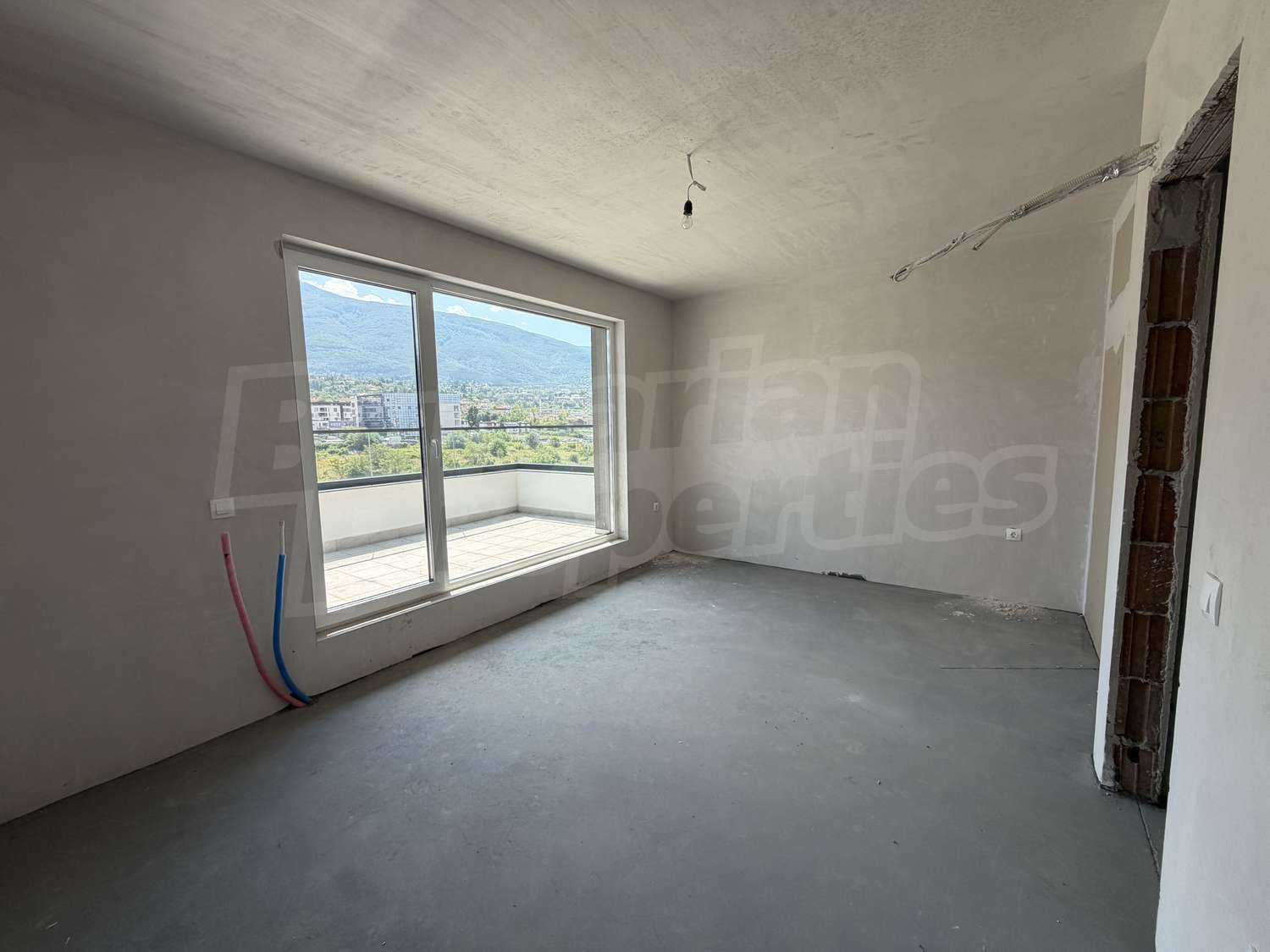Gallery Picture