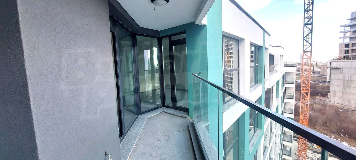 Gallery Picture