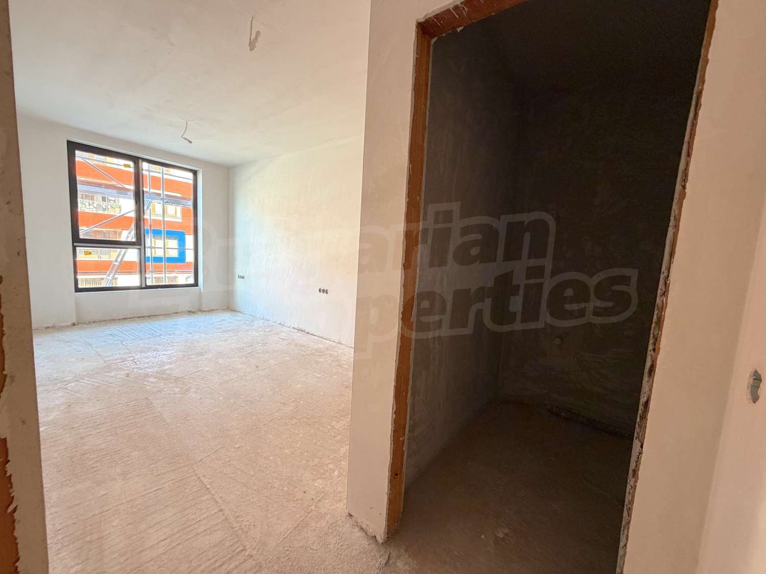 Gallery Picture
