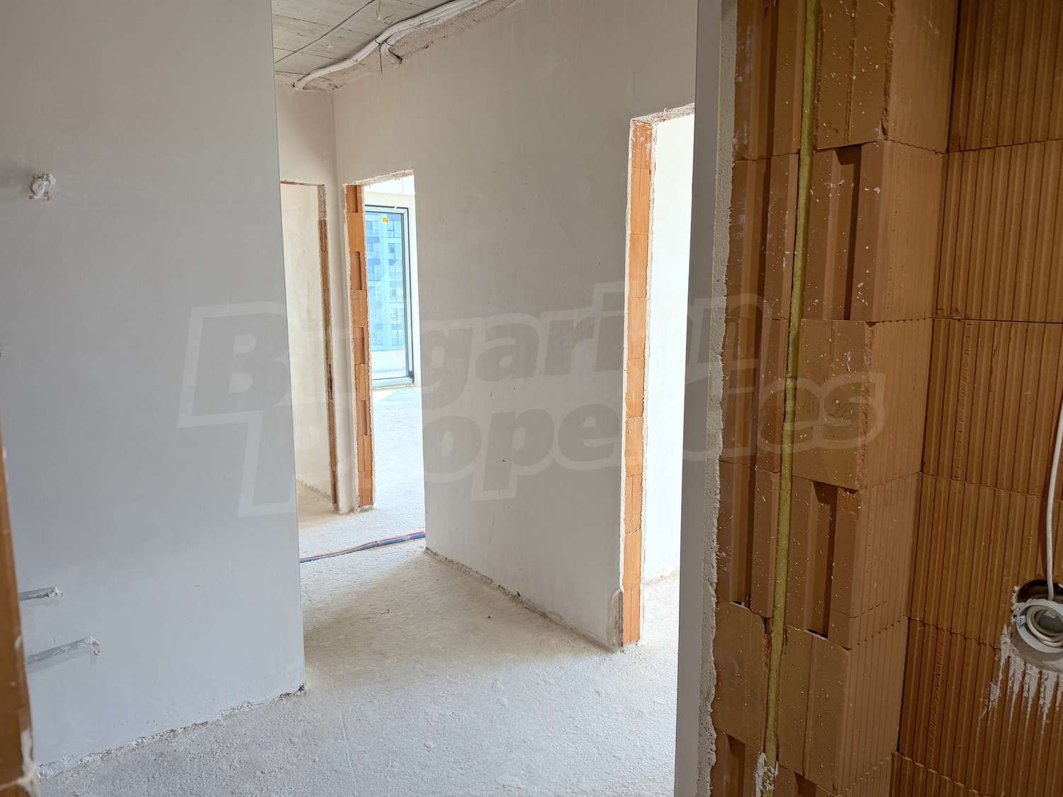 Gallery Picture