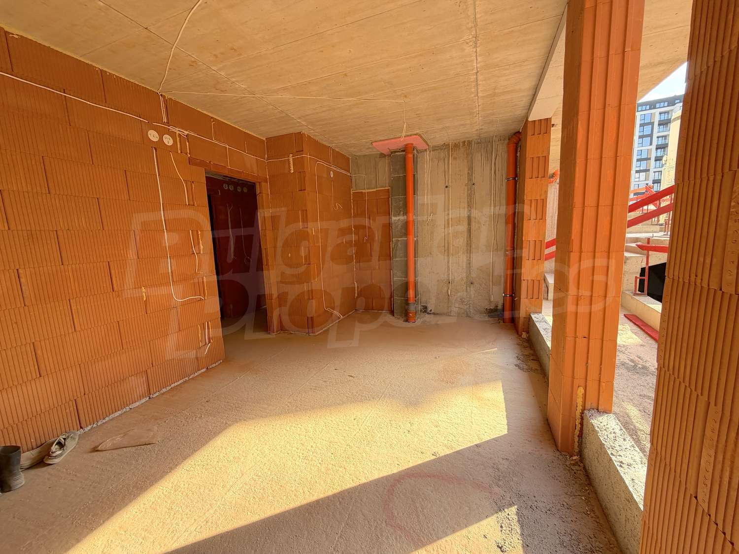 Gallery Picture